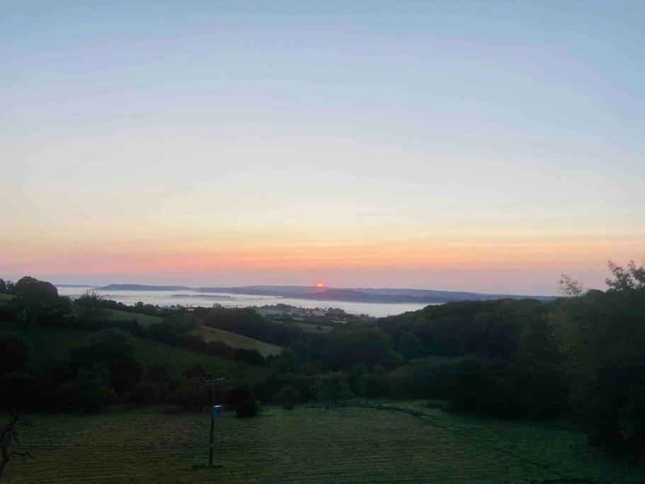 The Mill Stylish Rural Apartment With Beautiful Views Welsh Newton Common Екстер'єр фото