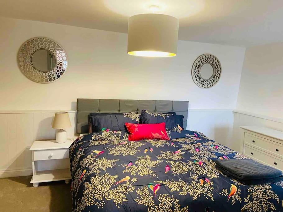 The Mill Stylish Rural Apartment With Beautiful Views Welsh Newton Common Екстер'єр фото